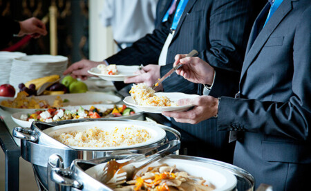 Diferentes Tipos De Servicio De Catering | Aprende Institute