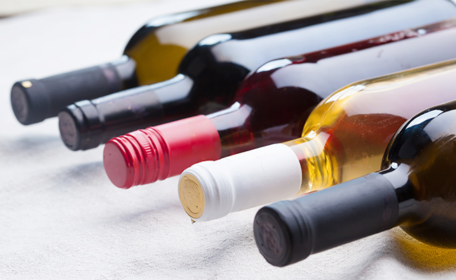botellas diferentes tipos vinos chardonnay