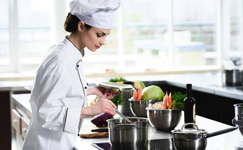 Habilidades de chef que aprendes en en curso de Cocina